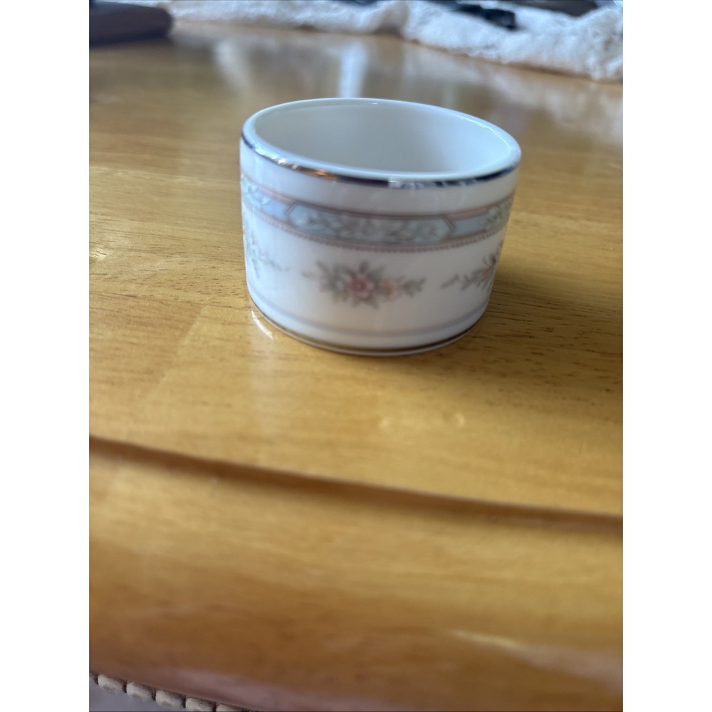 6 Noritake Rothschild 7293 Round Napkin Rings MINT PERFECT RARE - Picture 4 of 5